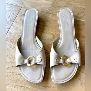 Talbots minimalist leather sandal with gold metal ring 9